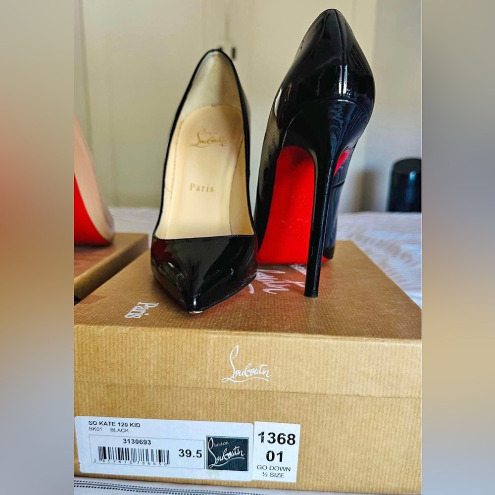 Women’s Christian Louboutin, so Kate, 120 size 39.5 made in Italy